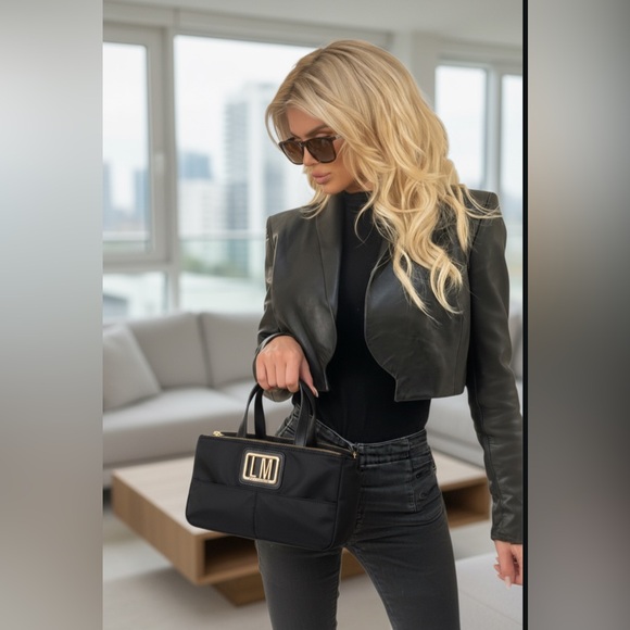 NWT $245 love moschino Tote bag - Picture 3 of 13